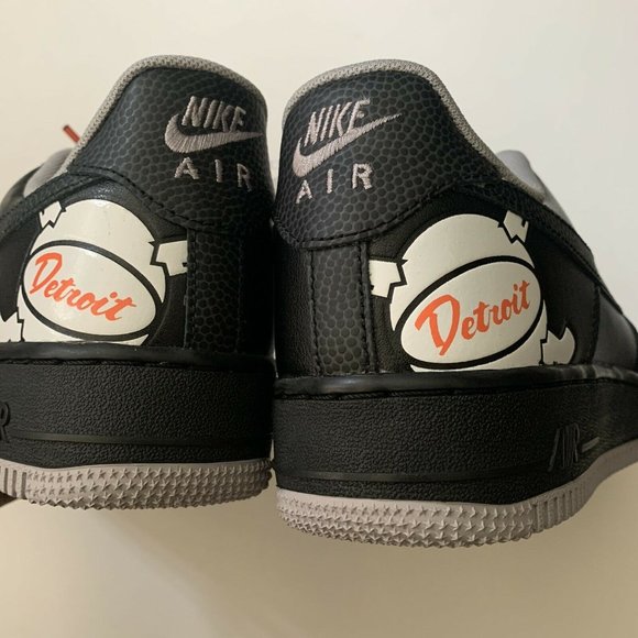 Nike Air Force 1 Low ‘07 LV8 "Detroit Away" CD7789 - Picture 4 of 6